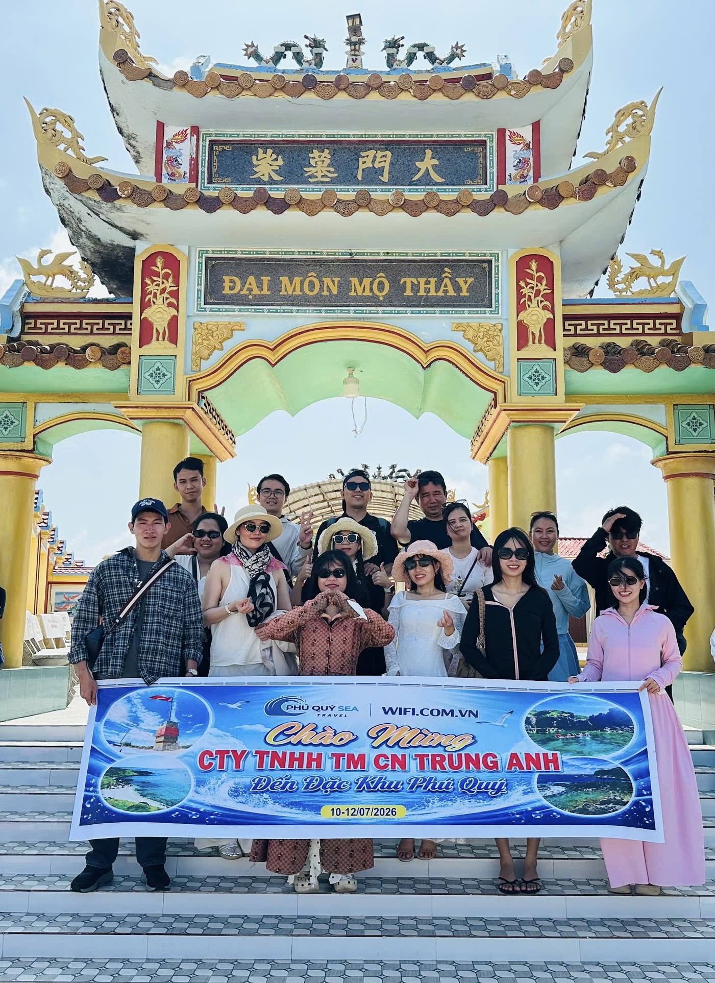 Mộ Thầy Sài Nại Đảo Phú Quý – Điểm Du Lịch Tâm Linh Linh Thiêng
