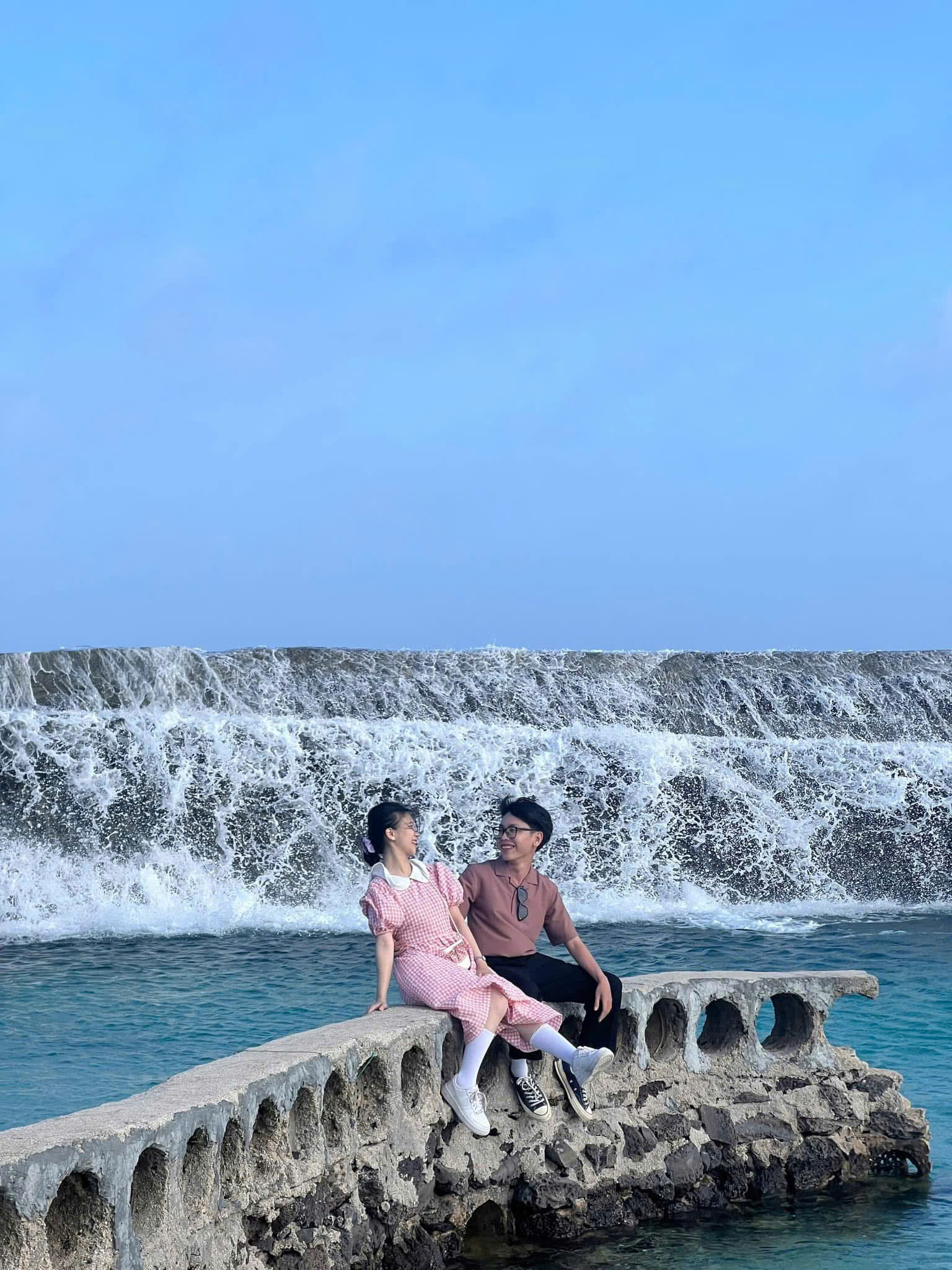 Đấu Trường La Mã Đảo Phú Quý – Điểm Check-in Độc Đáo Giữa Biển Xanh